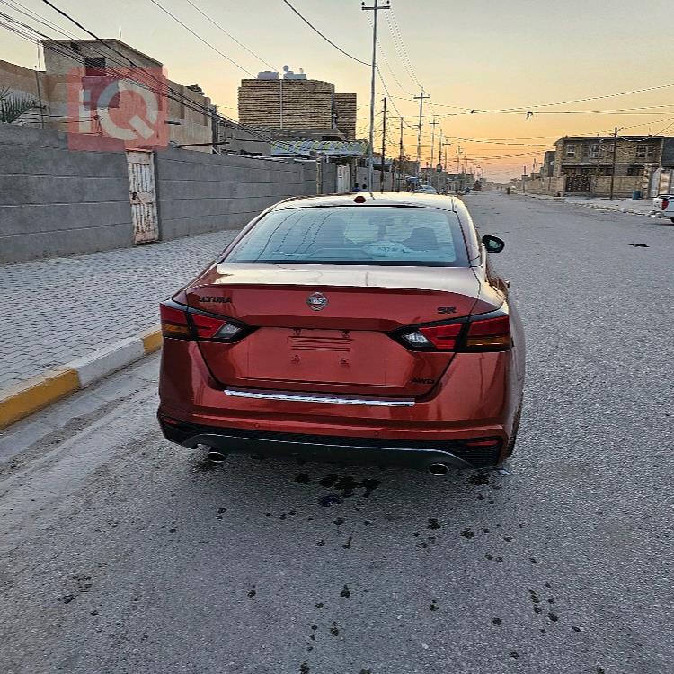 نيسان ألتيما